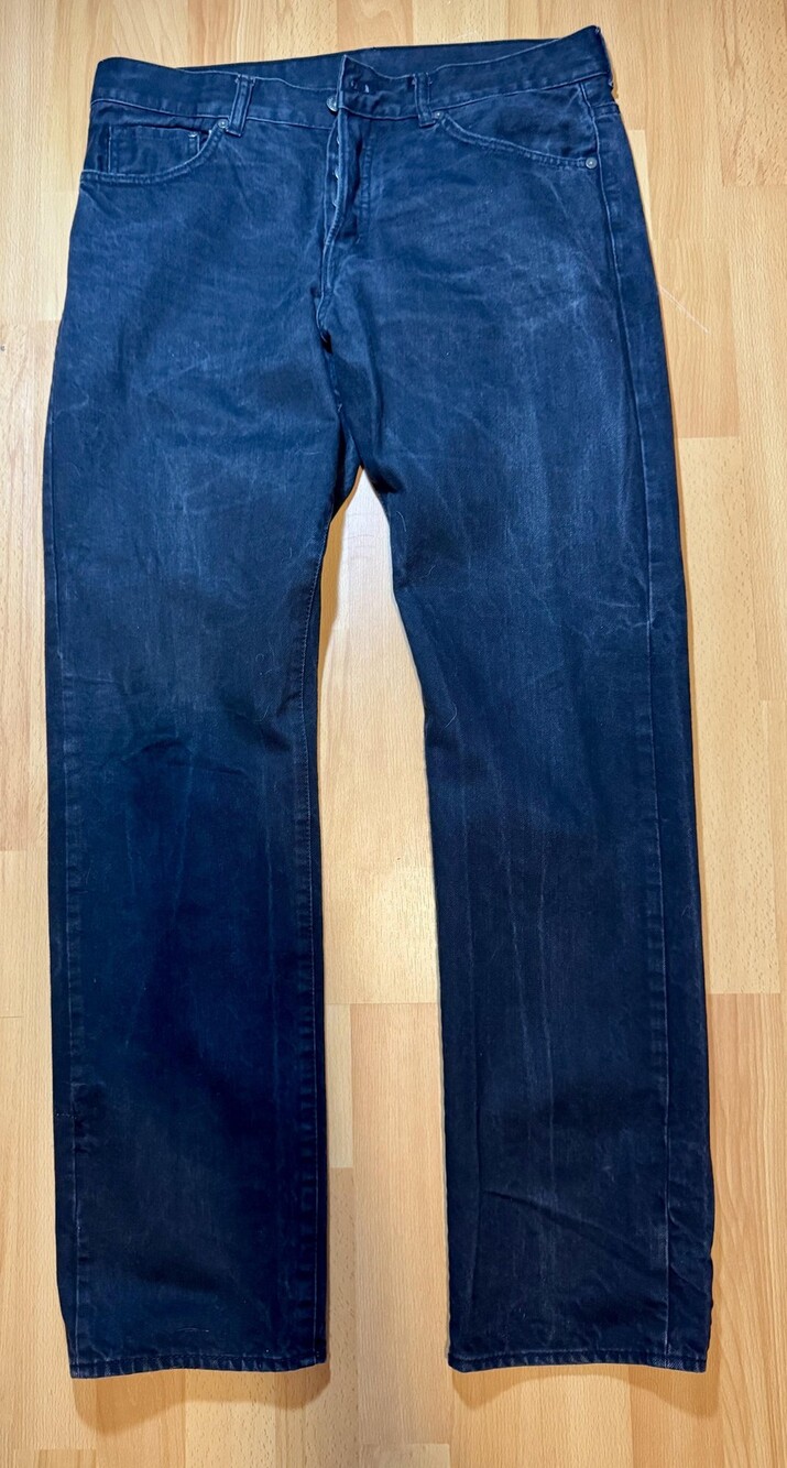 H&M &Denim Jeans Mens 32x32 Dark Blue Straight Regular Waist Button Fly Pants